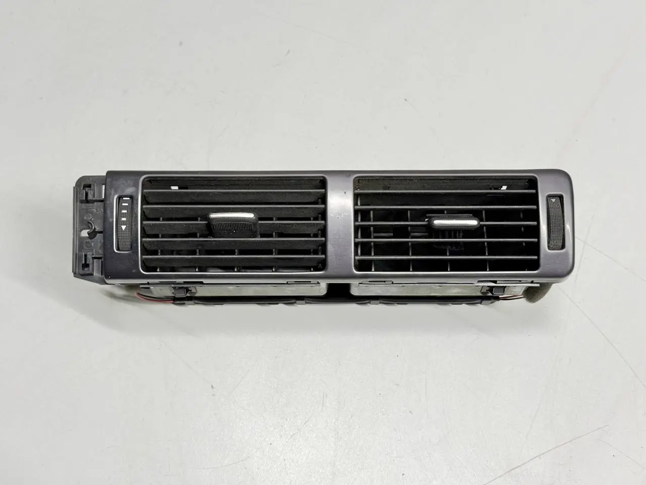 Luftdüse Lüftungsausströmer Audi A6 Avant 4B5 TDI 2.5L 2002 4B1820951