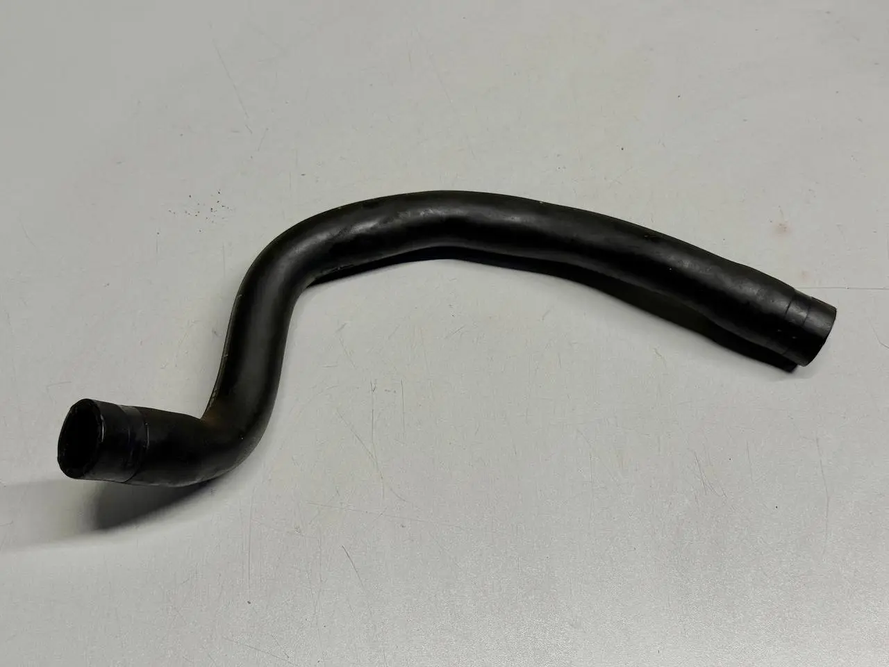 Kühlwasserschlauch Schlauch Kühlmittelleitung FORD Mondeo CA2 2.0L TDCi 2008
