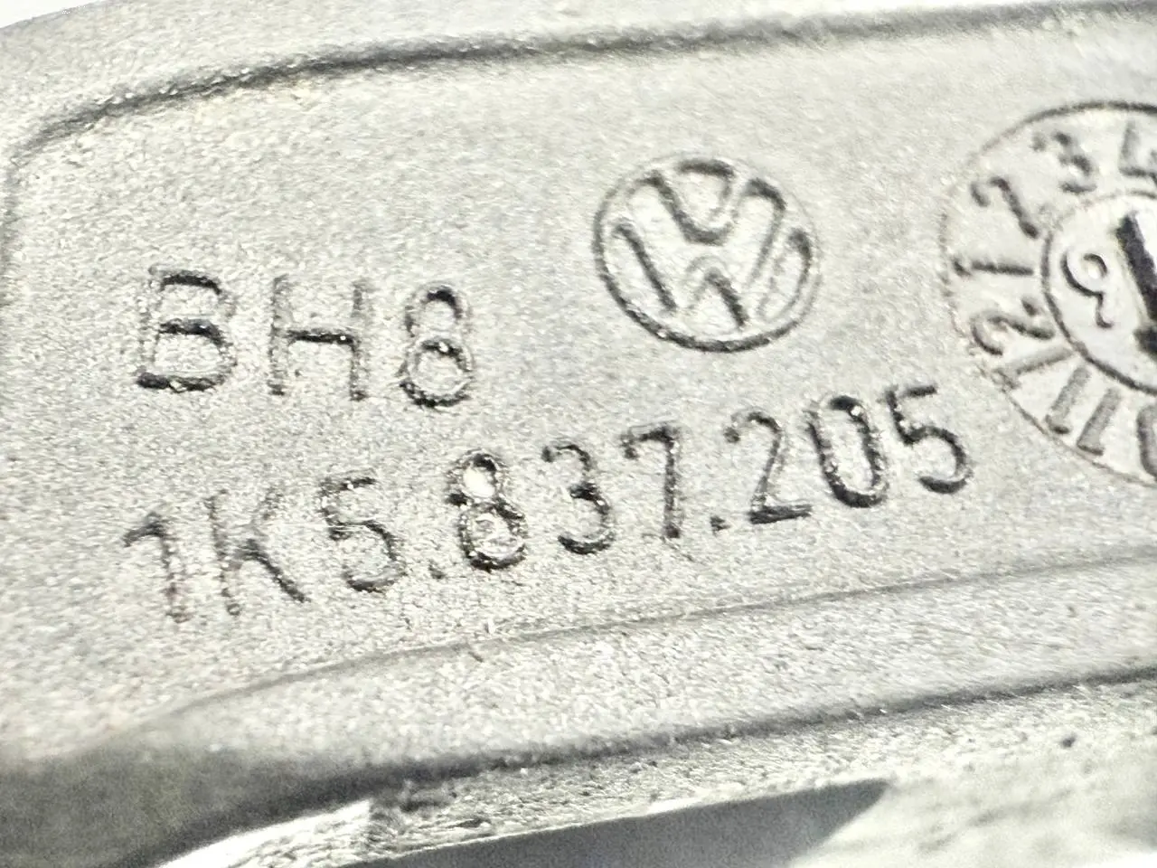 Türgriff außen hinten links rechts für VW Golf Plus 2005 5M1 1,6 FSI 1K5837205