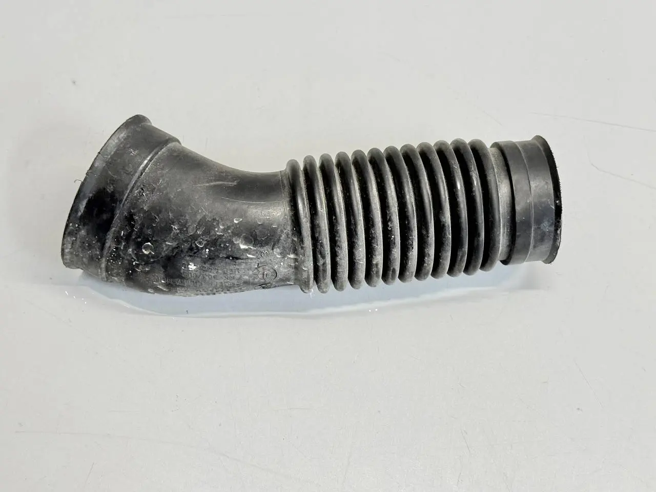 Ansaugrohr Ansaugschlauch Luftführung Corsa D Opel Corsa D 1.2L 2008 55557183