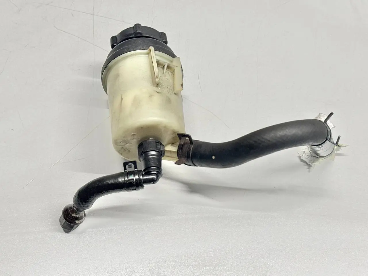 Ausgleichsbehälter Servopumpe Mondeo FORD Mondeo CA2 2.0L TDCi 2008 6G913R700D