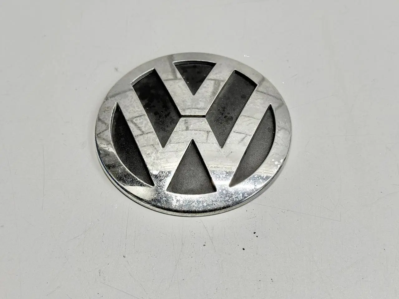 Motorabdeckung Kühlerabdeckung Heckleiste für VW Passat 3C 2.0l FSI 3C9853630