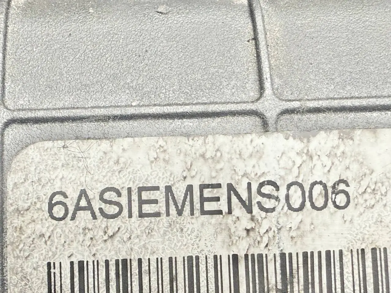 Ansaugkrümmer Ansaugbrücke Einlass FORD Mondeo CA2 2.0L TDCi 2008 6ASIEMENS006