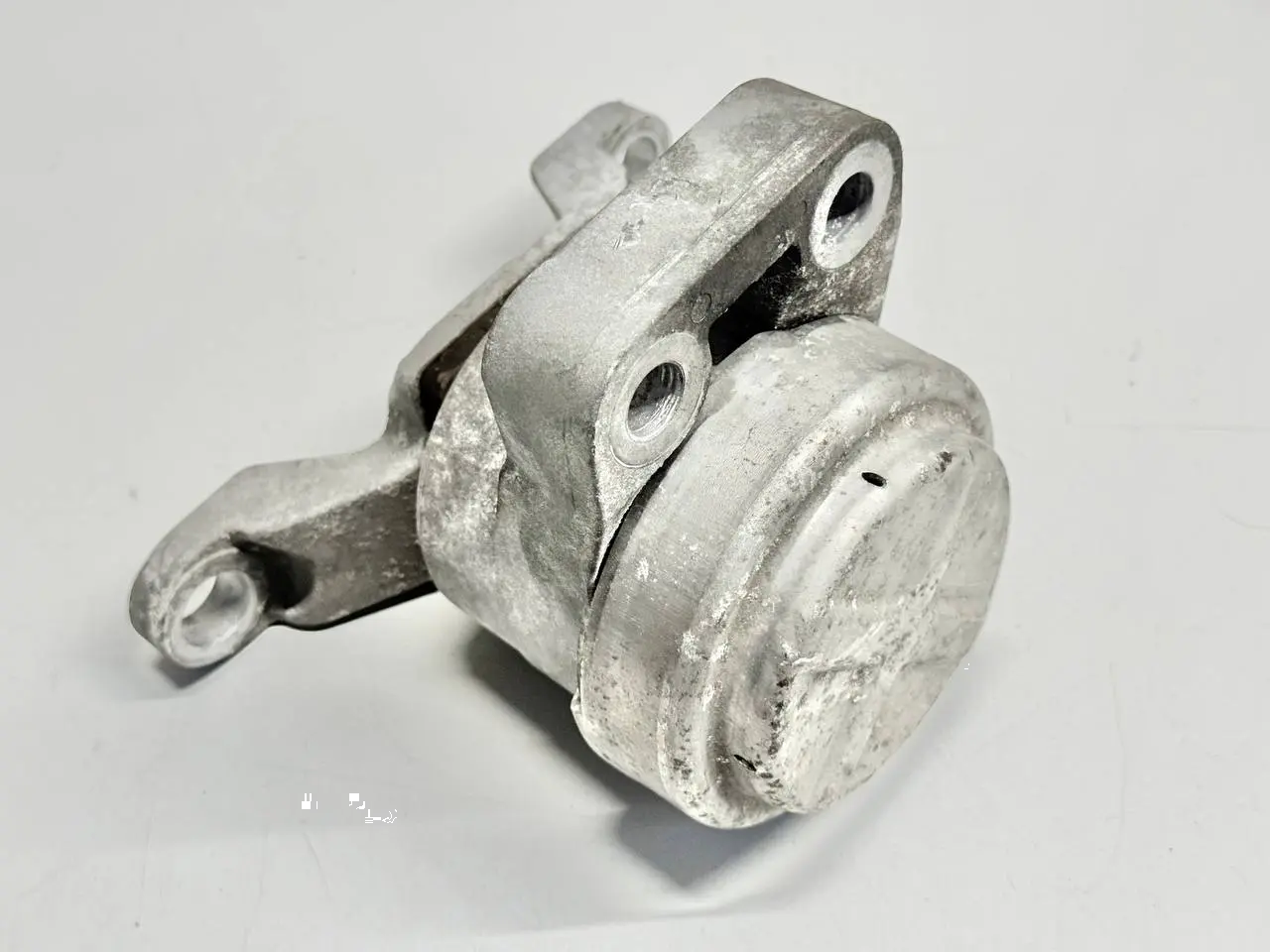Motorhalterung Träger Konsole für FORD Mondeo CA2 2.0L TDCi 2008 6G916F012EB