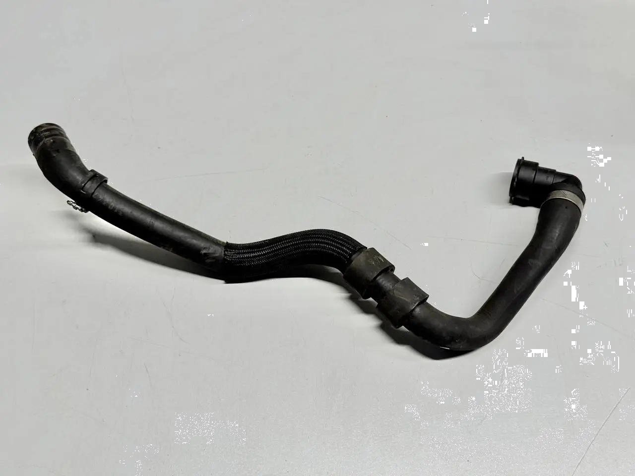 Kühlwasserschlauch Kühlmittelleitung FORD Mondeo CA2 2.0L TDCi 2008 6G918274