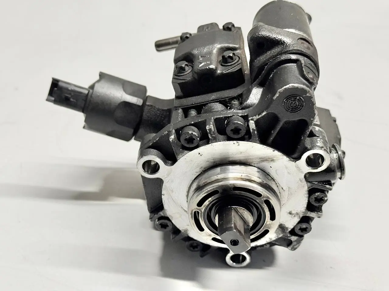Hochdruckpumpe Einspritzpumpe FORD Mondeo CA2 2.0L TDCi 2008 A2C27100268