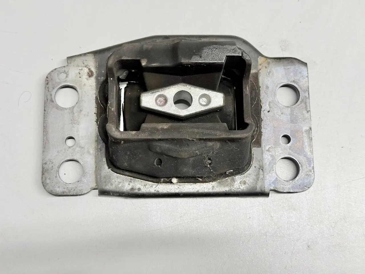 Motorlagerung Motorhalterung links FORD Mondeo CA2 2.0L TDCi 2008 7G917M121BA