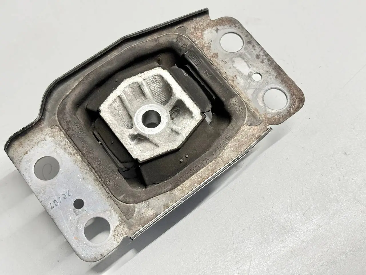 Motorlagerung Motorhalterung links FORD Mondeo CA2 2.0L TDCi 2008 7G917M121BA