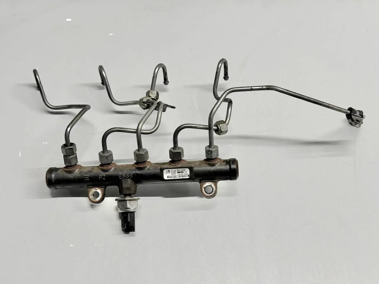 Einspritzleiste Kraftstoffverteiler Rail Rohr FIAT GrandPunto 9681649580