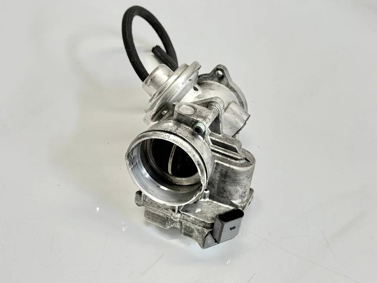 Drosselklappe Reglerklappe SKODA Octavia 1Z5 1,9 TDI 2004 Kombi 03G128063