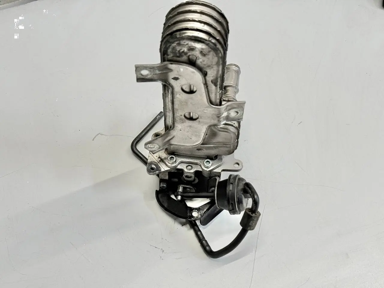 Abgaskühler Kühler AGR Touran SKODA Octavia 1Z5 1,9 TDI 2004 Kombi 039131513AD