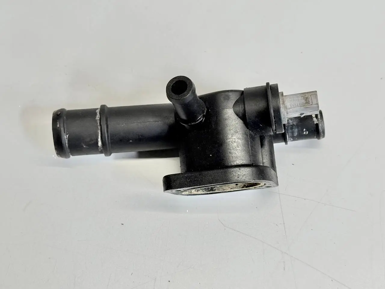 Kühlmittelflansch Wasserstutzen SKODA Octavia 1Z5 1,9 TDI 2004 Kombi 038121132D