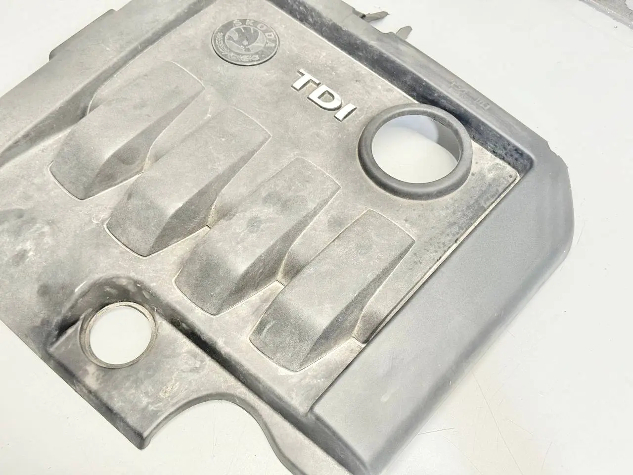 Motorabdeckung, Obere SKODA Octavia 1Z5 1,9 TDI 2004 Kombi 03G103925