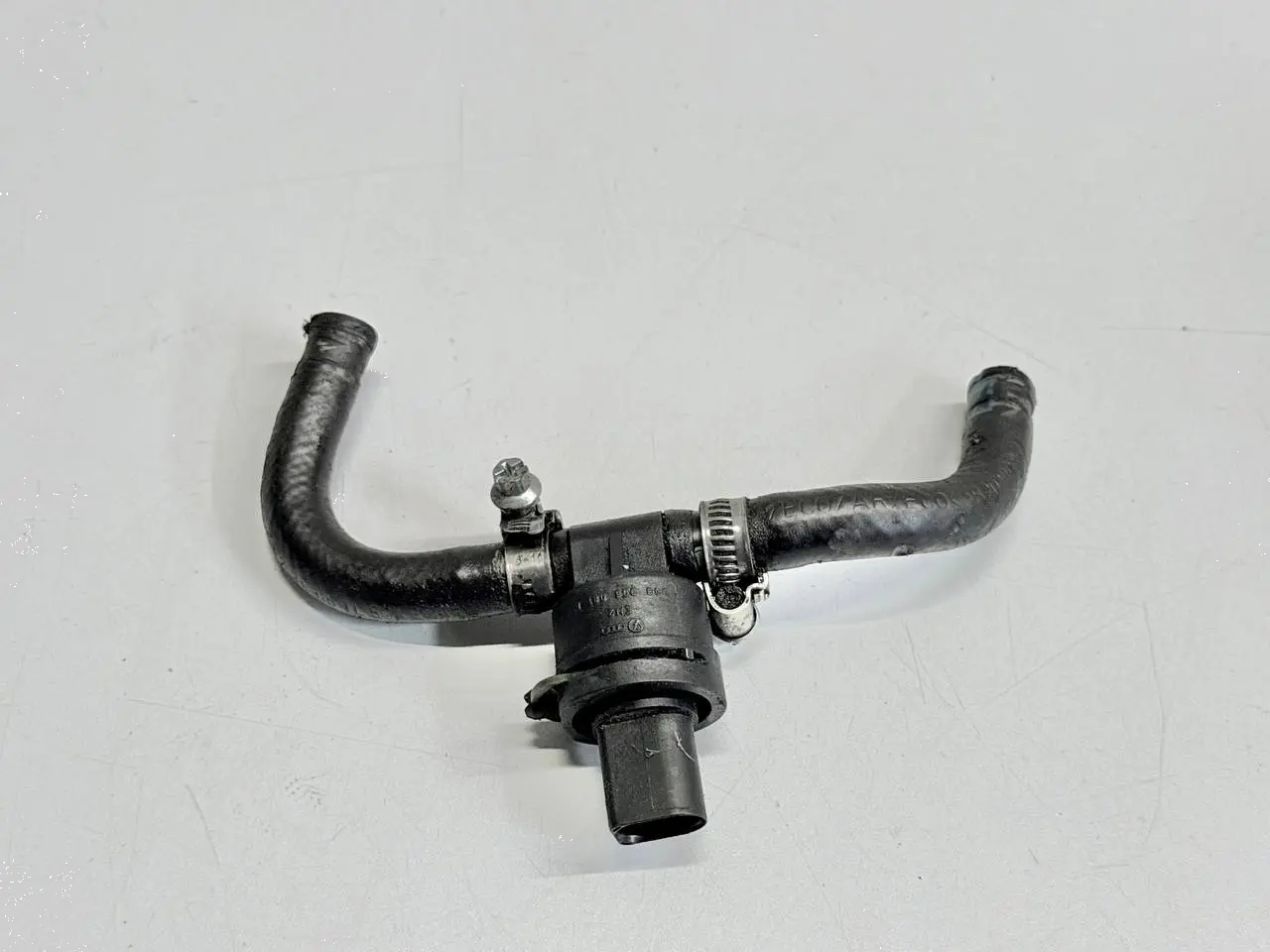 Kraftstofftemperatursensor SKODA Octavia 1Z5 1,9 TDI 2004 Kombi 038906081E