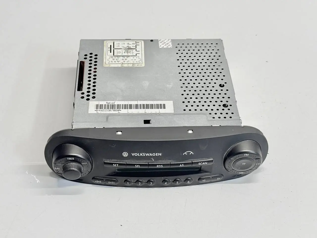 CD Autoradio Radio Headunit New Beetle 1C1 VW New Beetle 1C1 1.4 2004 1C0035196