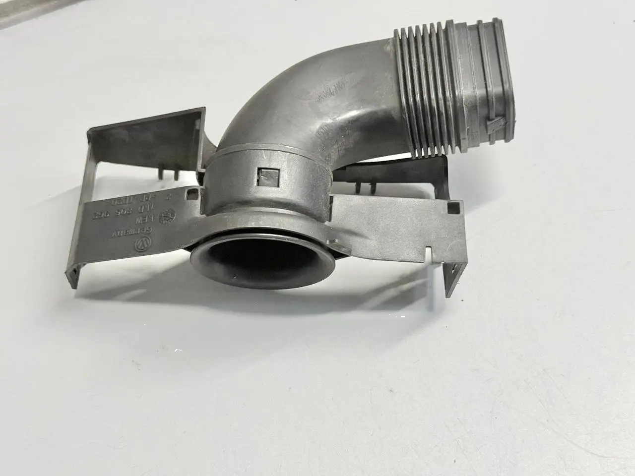 Luftfilterkasten Ansaugrohr VW Golf Plus 5M 1,4 TSI 2009 1K0129618BF