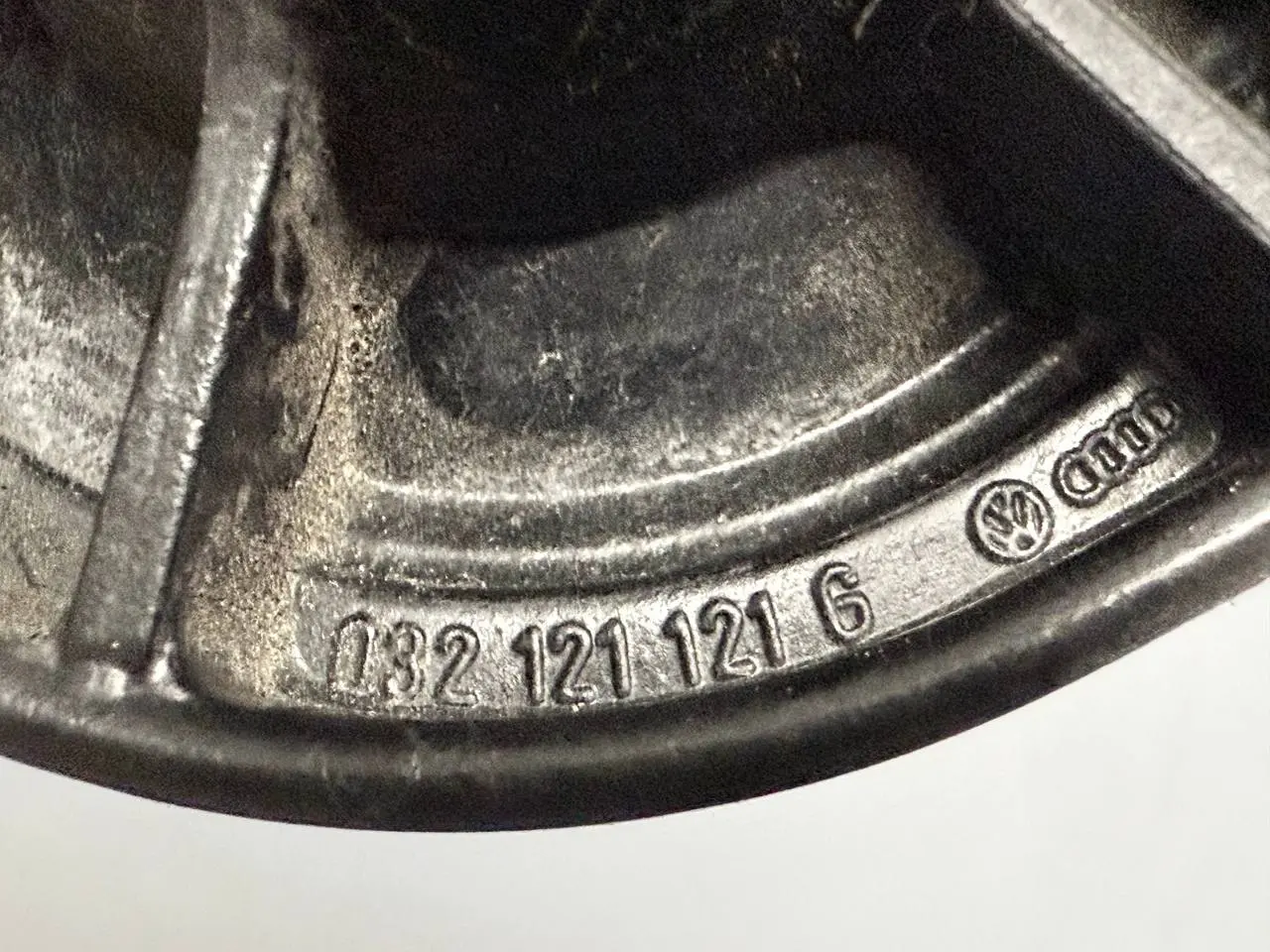 Thermostatgehäuse Kühlmittelflansch Golf5 1K1 1.4L VW Golf5 1K1 1.4L 032121121