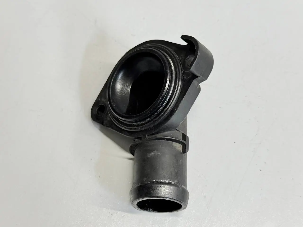Thermostatgehäuse Kühlmittelflansch Golf5 1K1 1.4L VW Golf5 1K1 1.4L 032121121
