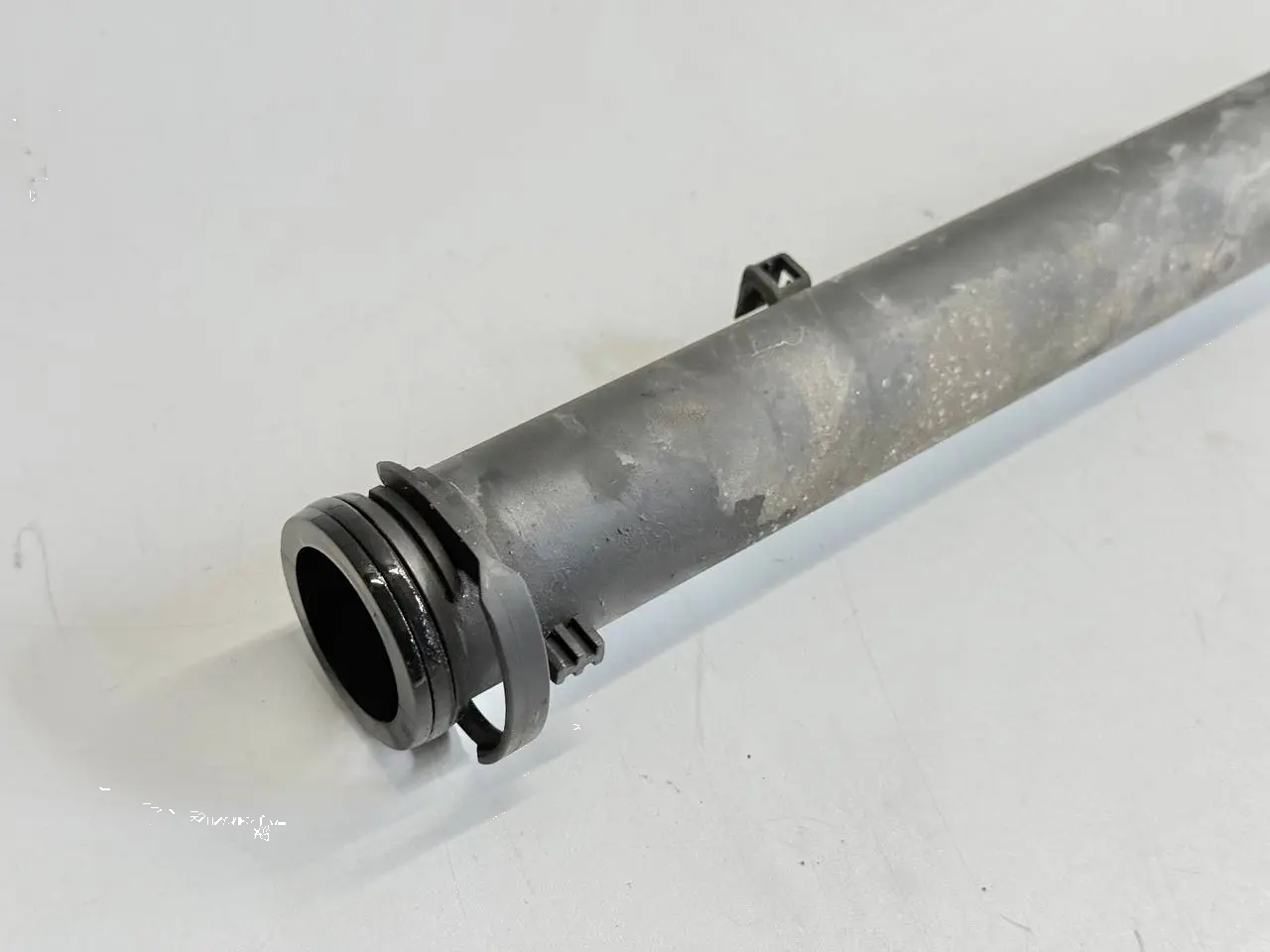 Kühlmittelrohrleitung Thermostatgehäuse VW New Beetle 1C1 1.4 2004 032121065F