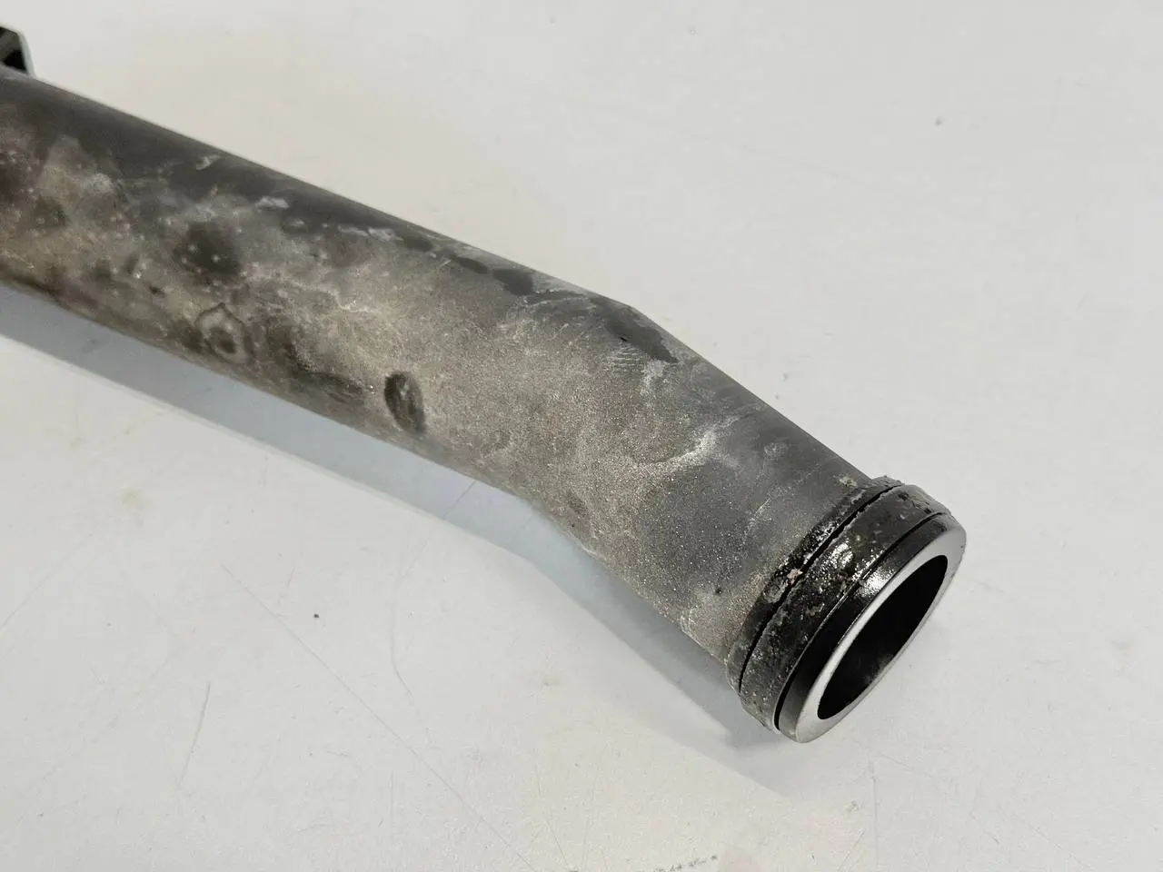 Kühlmittelrohrleitung Thermostatgehäuse VW New Beetle 1C1 1.4 2004 032121065F