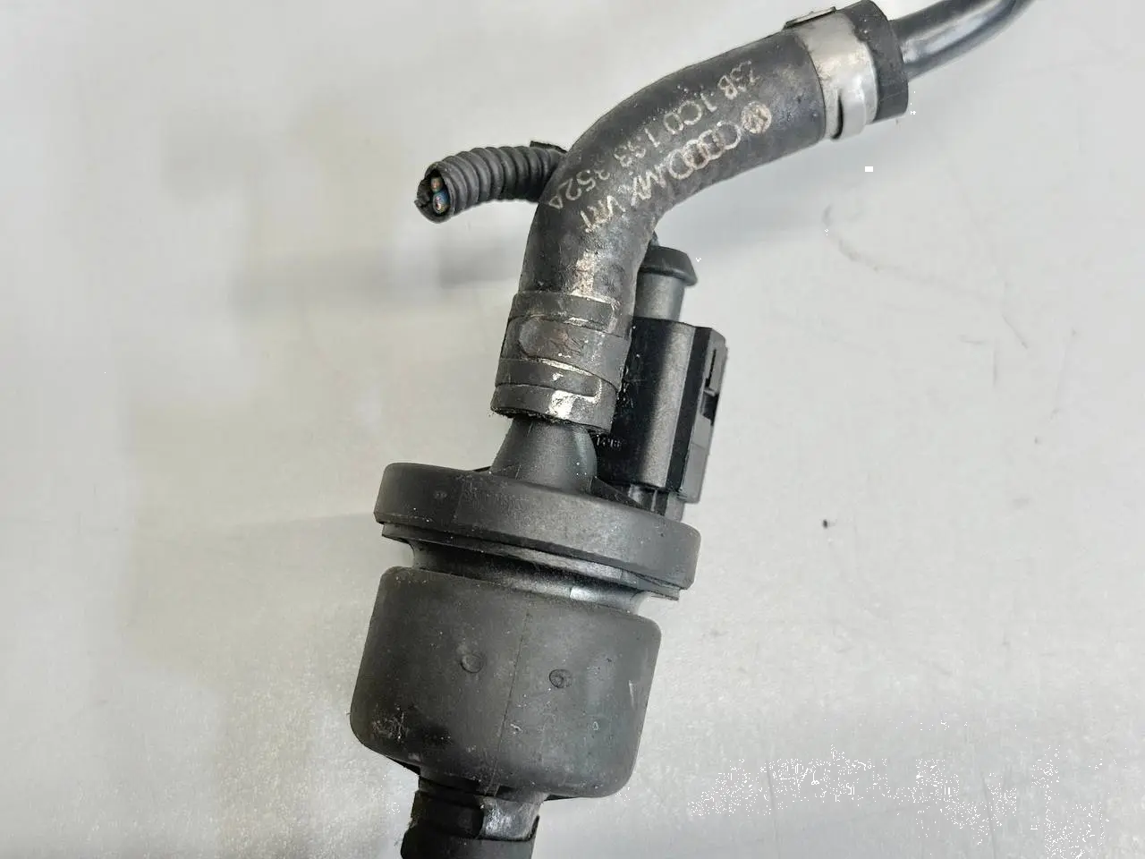 Magnetventil Umschaltventil Golf 4 1,4 VW New Beetle 1C1 1.4 2004 1C0122109F
