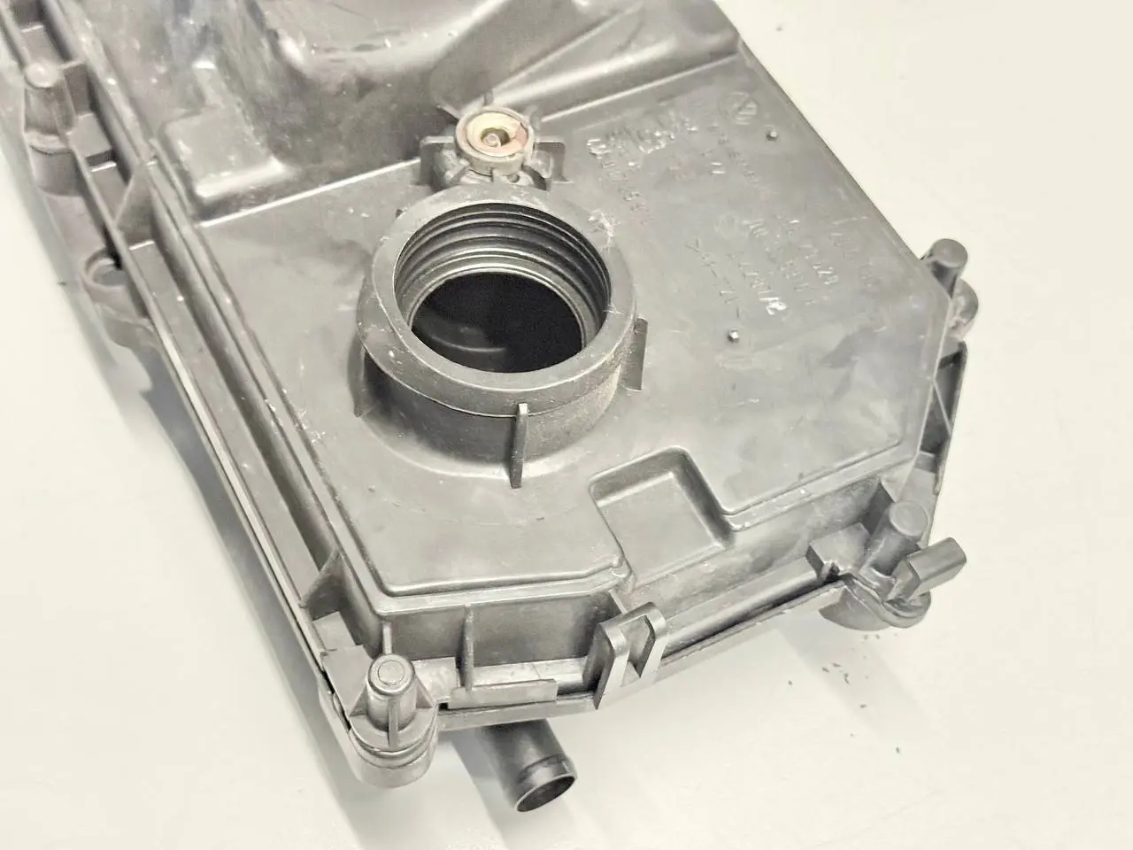 Luftfiltergehäuse Motorabdeckung VW New Beetle 1C1 1.4 2004 036129611BD