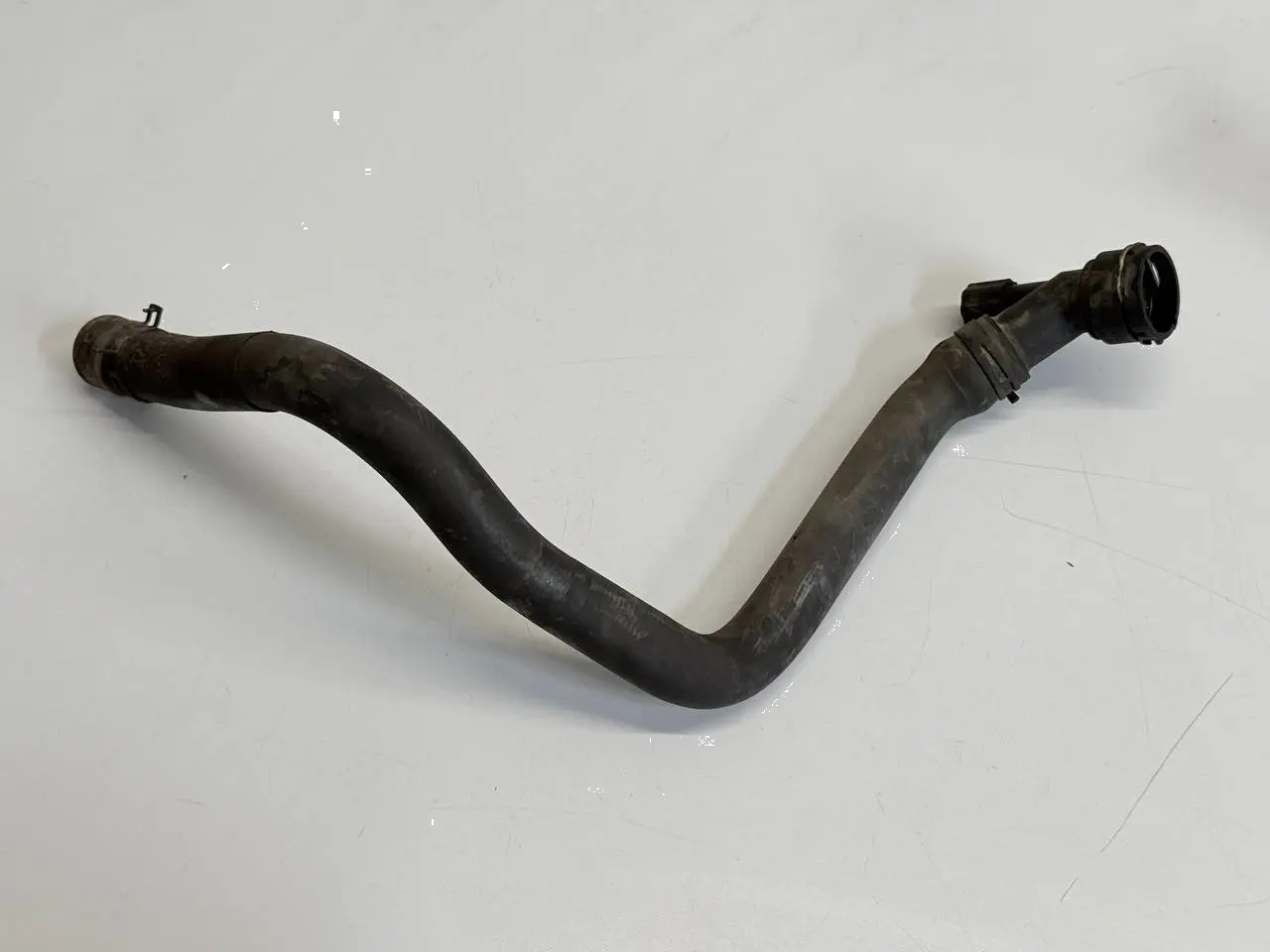 Kühlmittelflansch Anschlussstück Golf 4 VW New Beetle 1C1 1.4 2004 1C0122051N