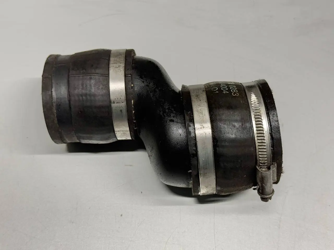 Ladeluftschlauch Ladeluftrohr Mercedes Benz Vito W639 111 2009 A6460980283