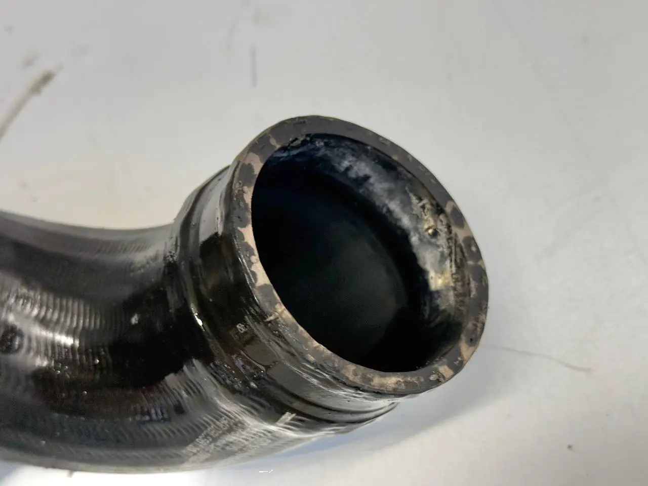 Ladeluftschlauch Ladedruckschlauch Mercedes Benz Vito W639 111 2009 A6395280982