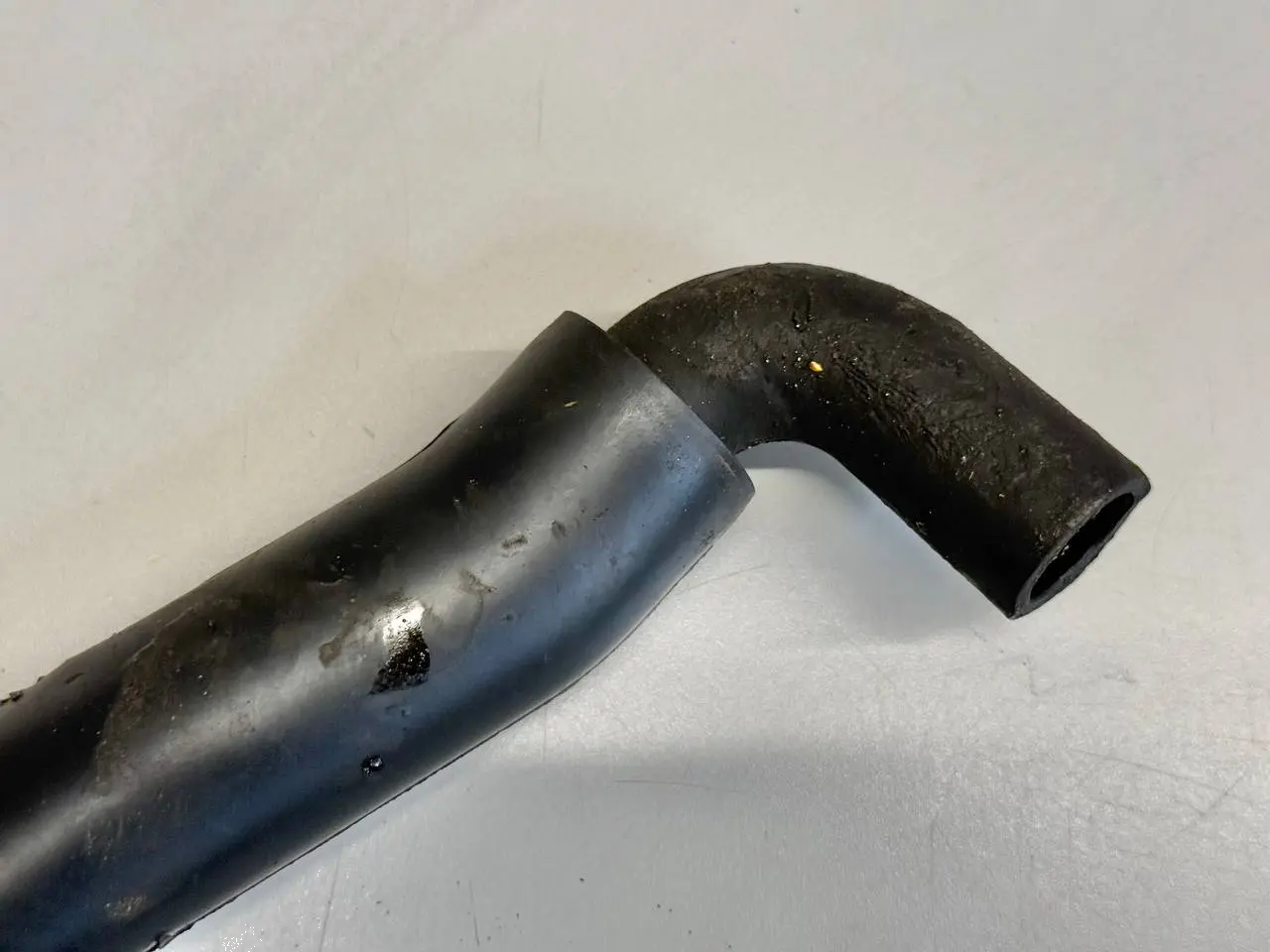 Schlauch Rohr Luftleitung für Mercedes Benz Vito W639 111 2009 A6460100382