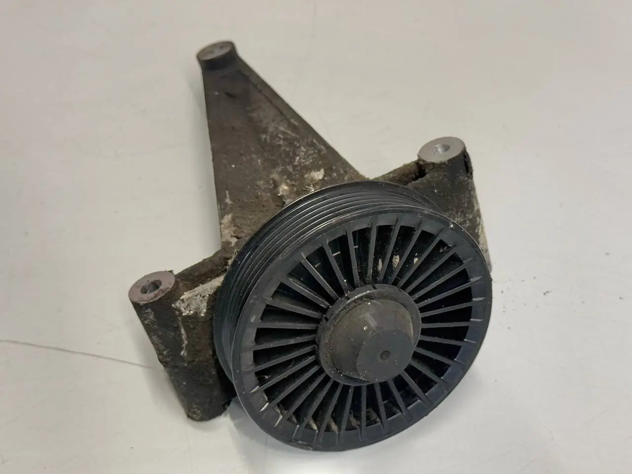 Riemenspanner Umlenkrolle Mercedes Benz Vito W639 111 2009 A6112341039