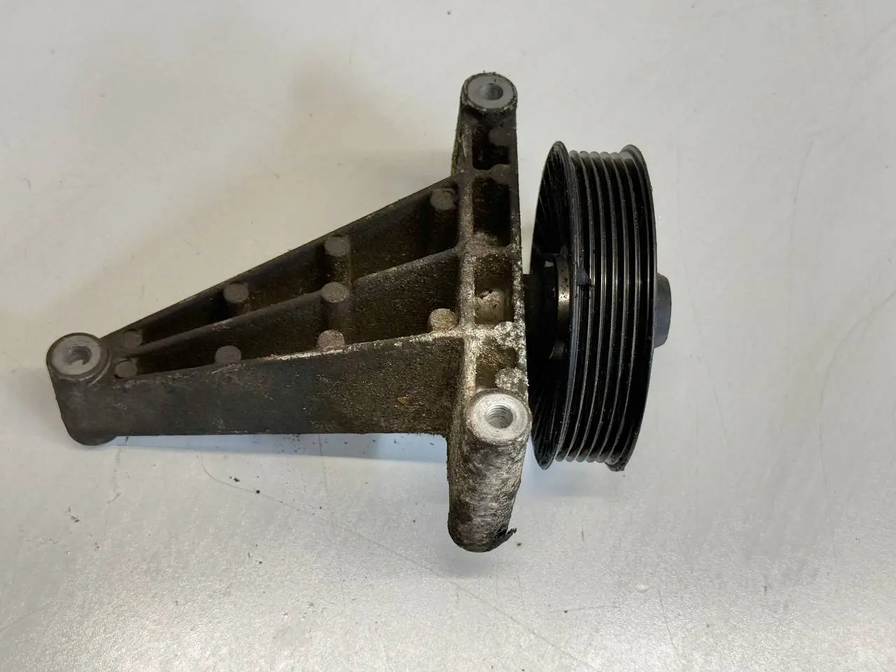 Riemenspanner Umlenkrolle Mercedes Benz Vito W639 111 2009 A6112341039