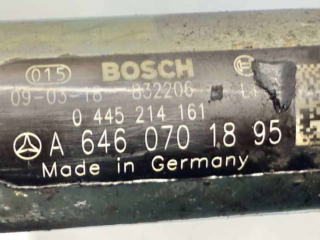 Kraftstoffdruckregler Benz Vito Mercedes Benz Vito W639 111 2009 A6460701895