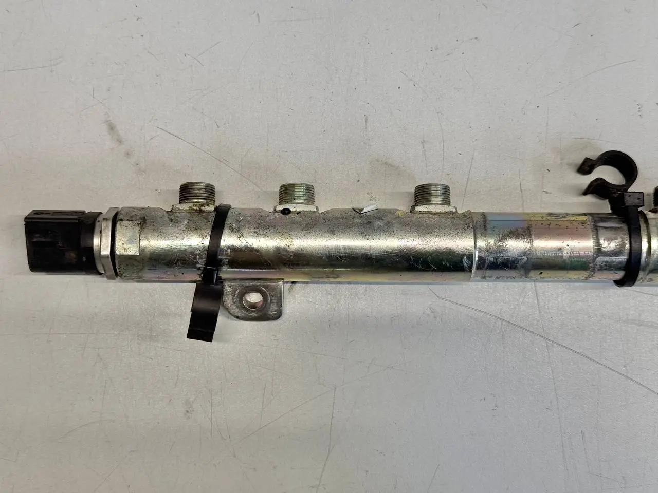 Kraftstoffdruckregler Benz Vito Mercedes Benz Vito W639 111 2009 A6460701895