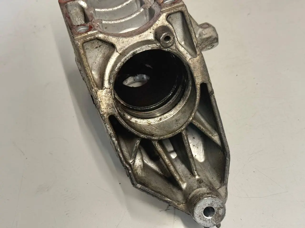 Motorhalter Motorträger Motorlager links Mercedes Vito W639 A6462230004