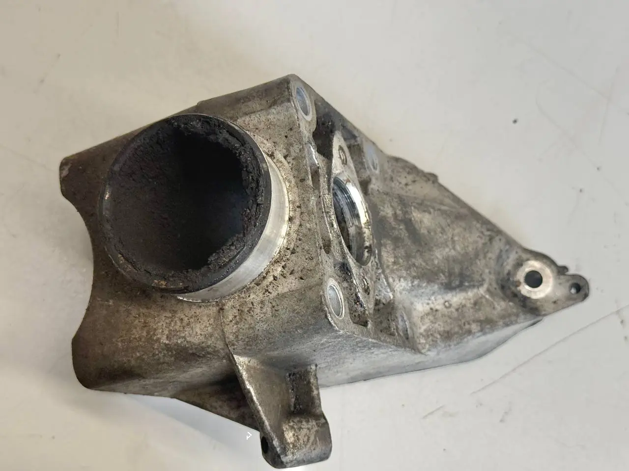 Motorhalter Motorträger Motorlager links Mercedes Vito W639 A6462230004
