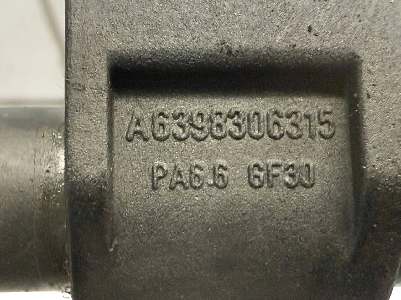 Kühlwasser Rohr Schlauch Leitung Mercedes Benz Vito W639 111 2009 A6398306315