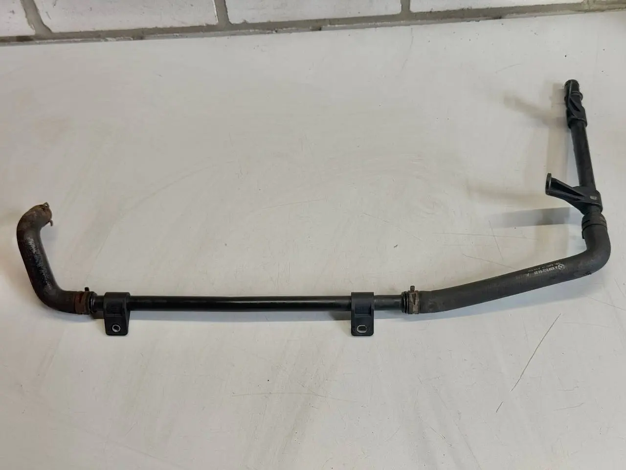 Kühlwasser Rohr Schlauch Leitung Mercedes Benz Vito W639 111 2009 A6398306315