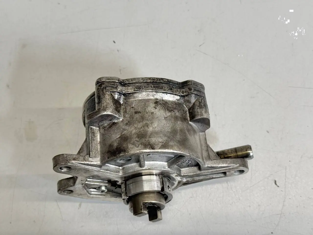 Vakuumpumpe Unterdruckpumpe für Mercedes W212 E-Klasse A6422300165