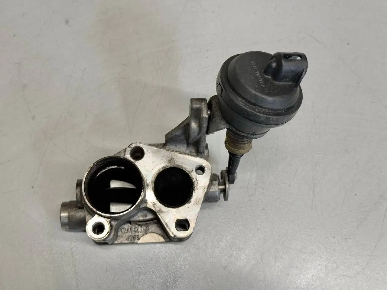 AGR Ventil EGR Ventil für E-Klasse Benz W212 E-Klasse 2010 A642140