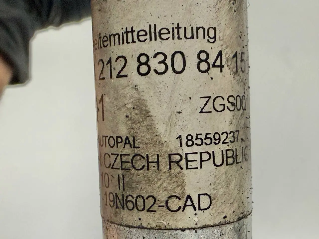Klimaleitung Kältemittelschlauch für W212 E-Klasse A2128308415