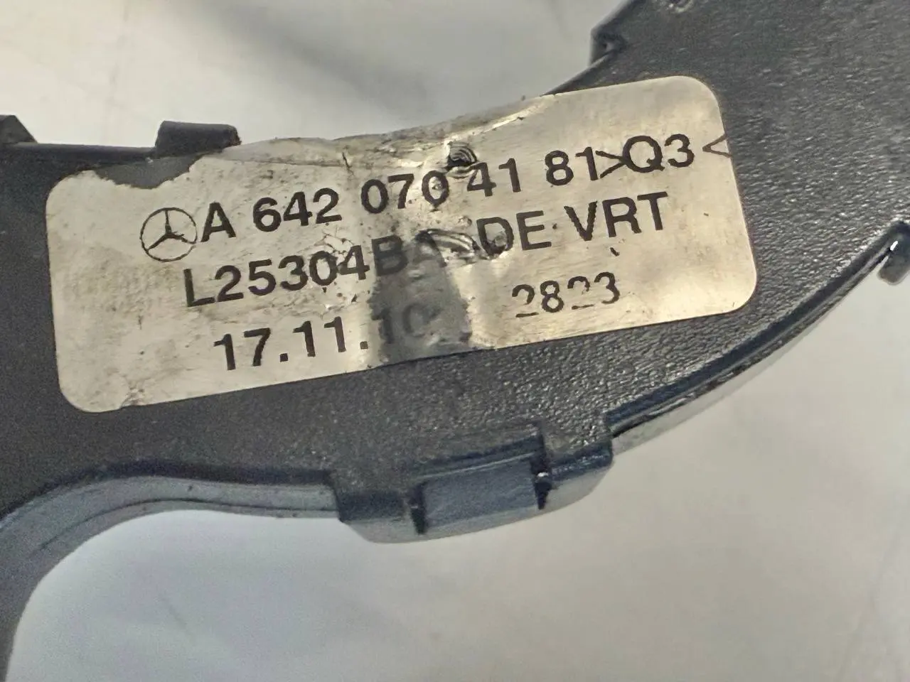 Railsensor Drucksensor Kraftstoffleitung Benz W212 E-Klasse 2010 A6420785381