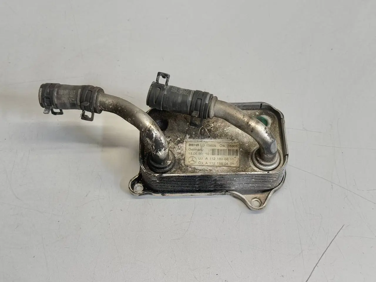 Ölkühler Wärmetauscher Kühler für Mercedes BENZ CLK 320 1999 W208 A1121800311