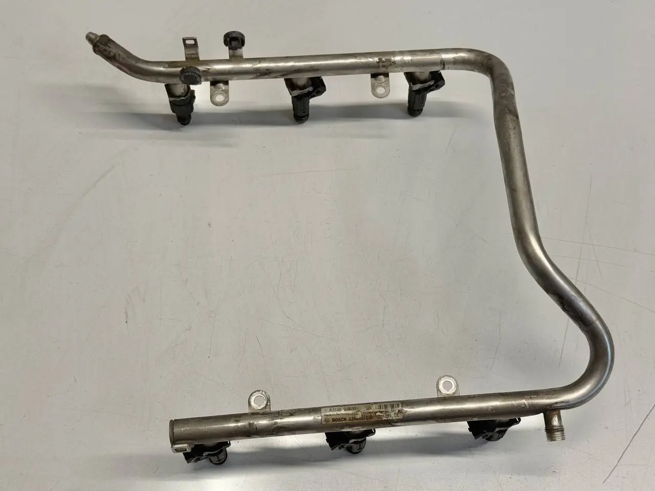 Einspritzleiste Verteilerrohr Mercedes BENZ CLK 320 1999 W208 A1120700095