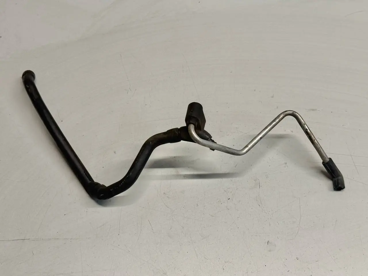 Schlauch Kurbelgehäuseentlüftung Mercedes BENZ CLK 320 1999 W208 A1120180009