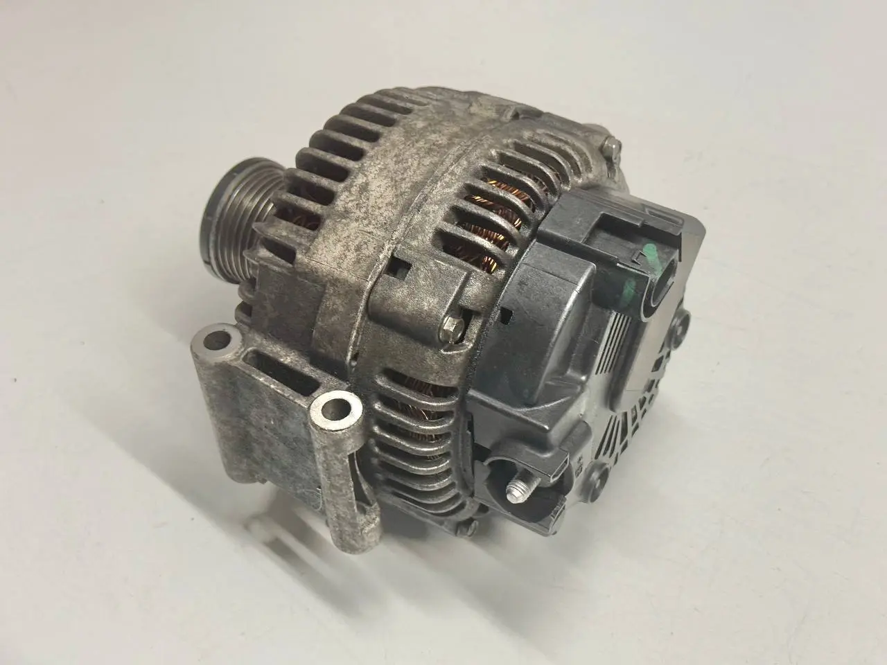Lichtmaschine Generator Alternator für Benz W212 E-Klasse 2010 A6421540402