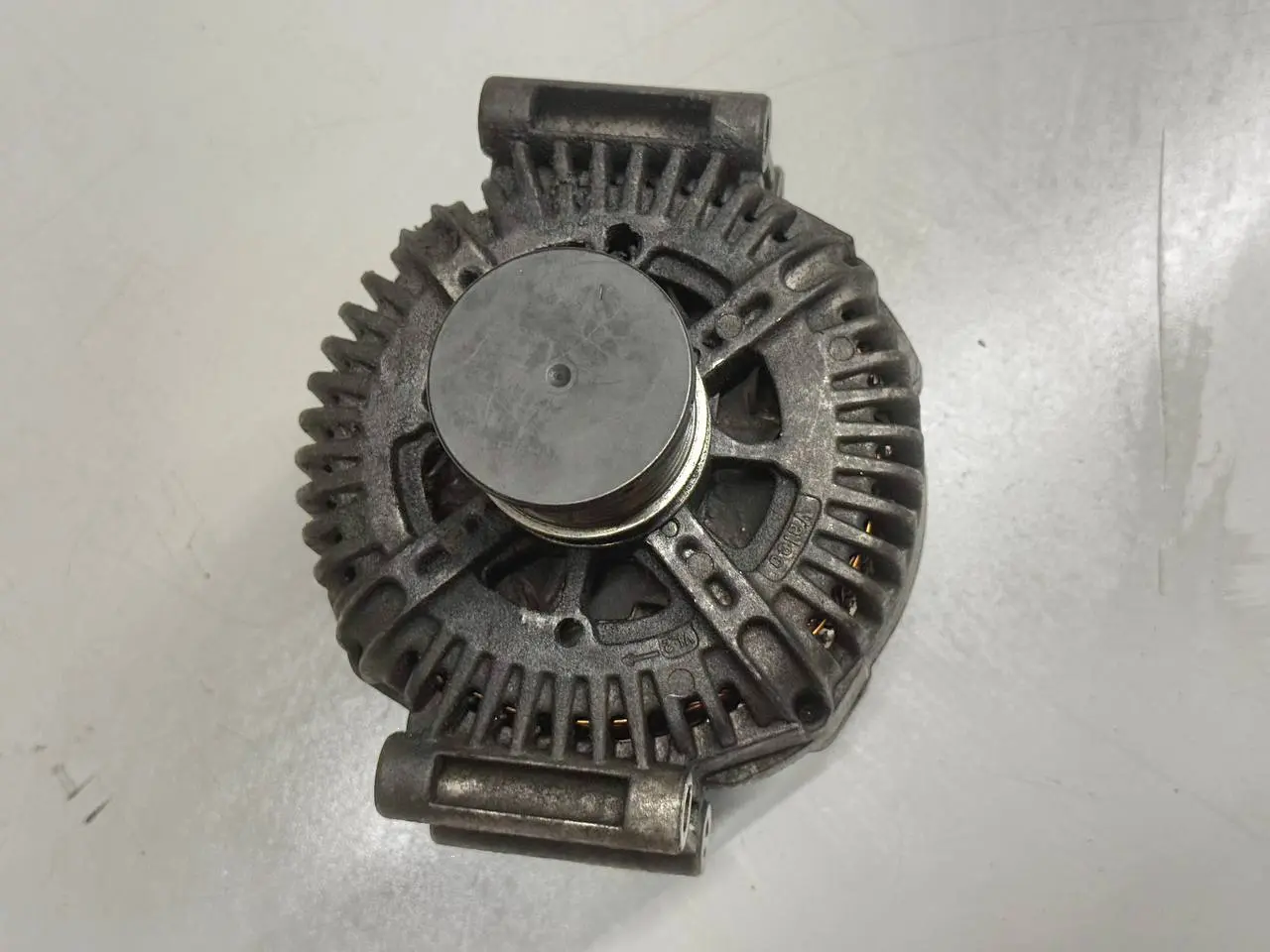 Lichtmaschine Generator Alternator für Benz W212 E-Klasse 2010 A6421540402