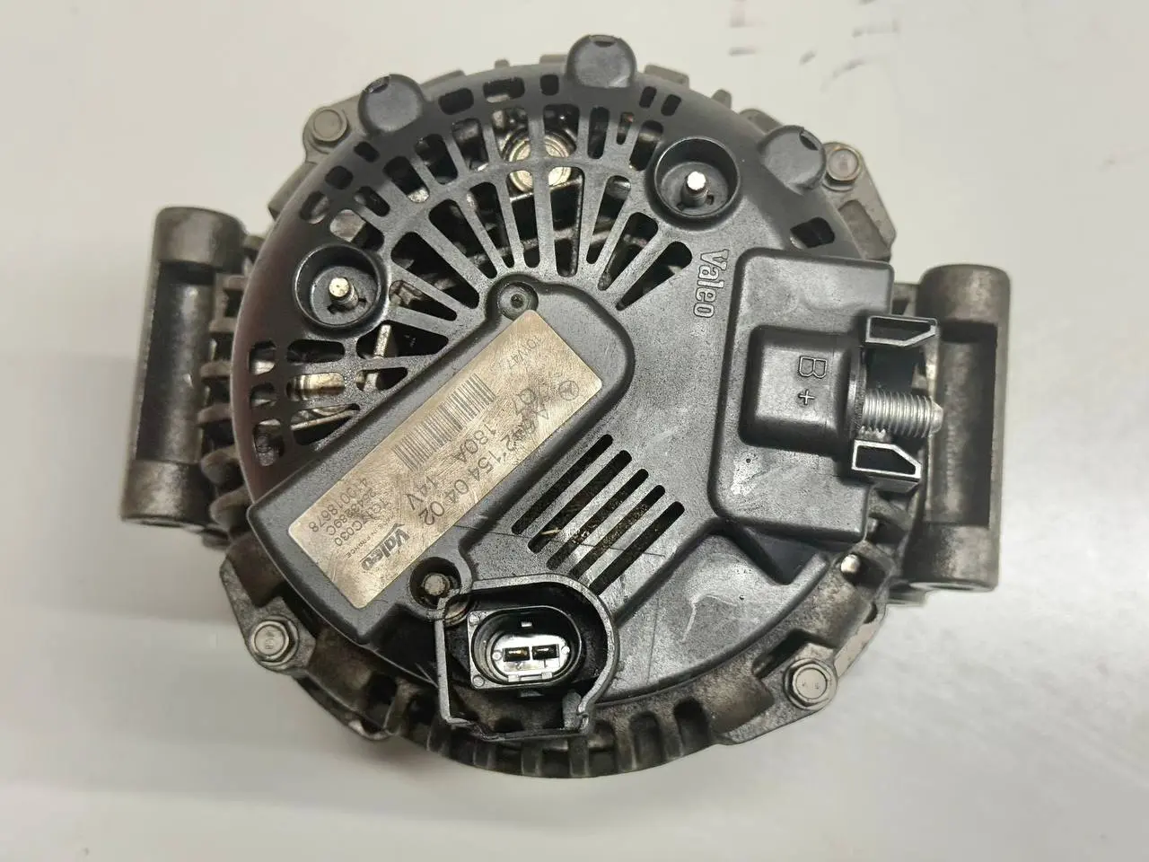 Lichtmaschine Generator Alternator für Benz W212 E-Klasse 2010 A6421540402