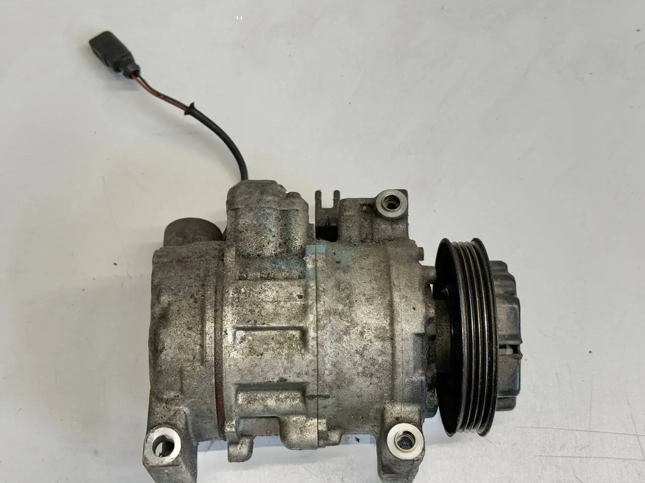 Klimakompressor Kompressor Audi A6 Avant 4B5 TDI 2.5L 2002 4B0260805J