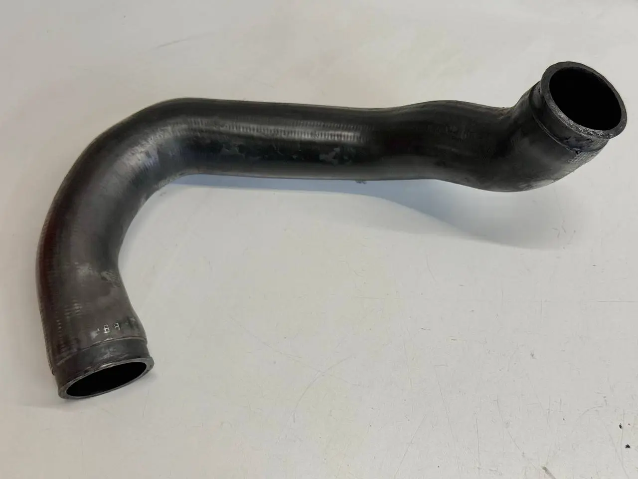Druckschlauch Ladeluftschlauch A6 Audi A6 Avant 4B5 TDI 2.5L 2002 4B0145745A